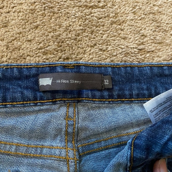 Levi’s high rise skinny jeans - Picture 5 of 5